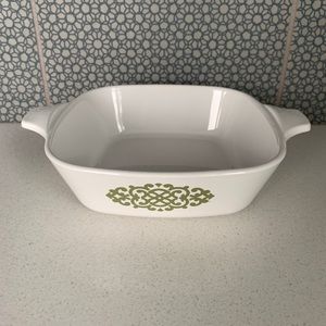 Corningware P-41-B Petite Pan For Range And Microwave [Shell Oil Medallion]